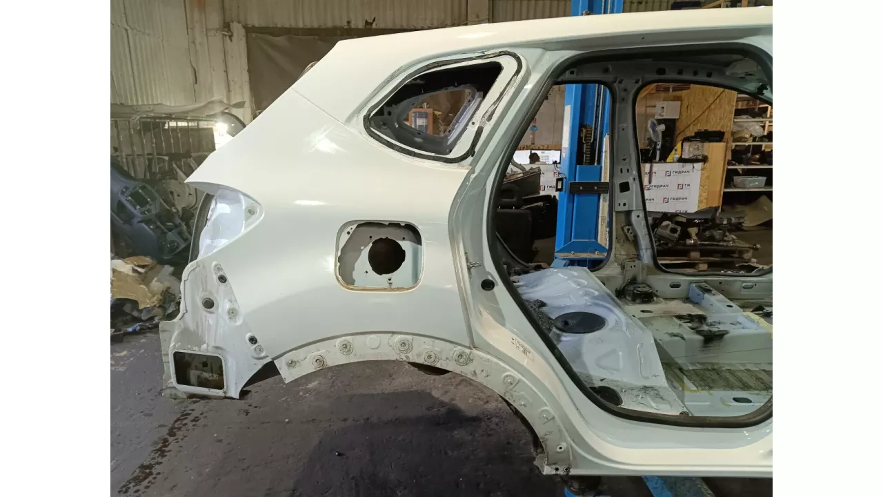 Крыло заднее правое Renault Kaptur 760221944R